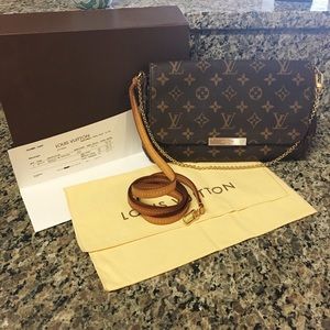 🎉SOLD ON eBay🎉 Auth.  Louis Vuitton Favorite MM
